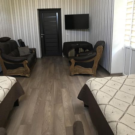 Elitne Zhitlo Apartment Kolomiya Ngoại thất bức ảnh