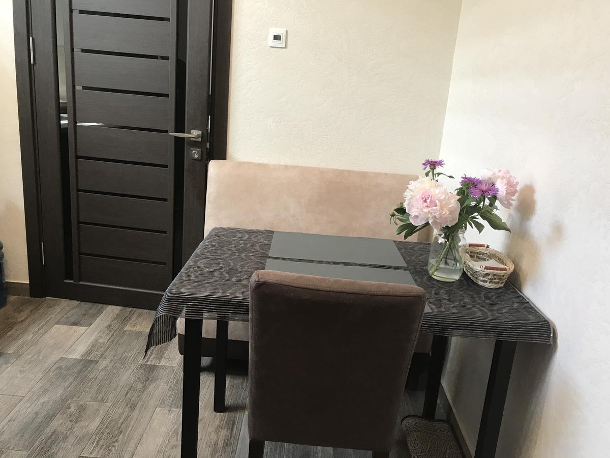 Elitne Zhitlo Apartment Kolomiya Ngoại thất bức ảnh