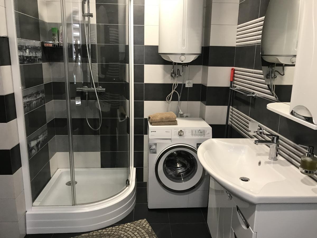 Elitne Zhitlo Apartment Kolomiya Ngoại thất bức ảnh